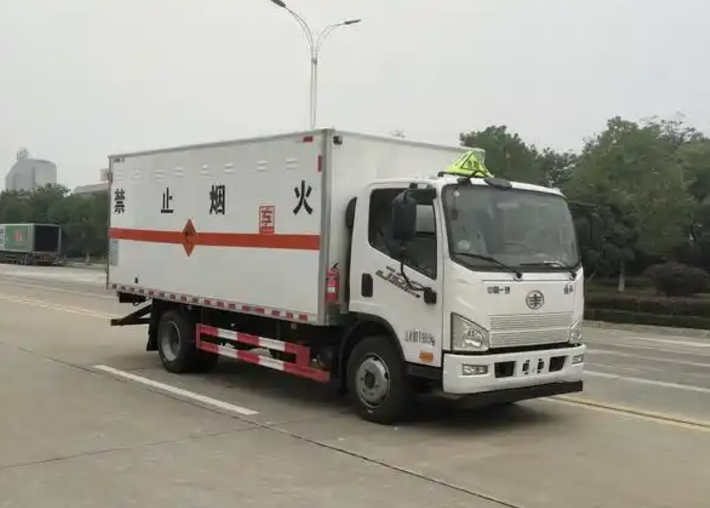 宜丰爆破器材运输车可以上高速吗？